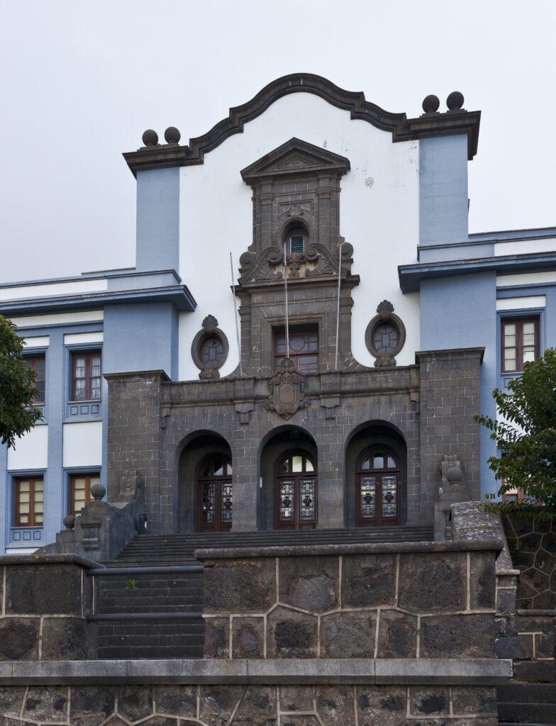 Edificio de servicios al alumnado de la Universidad de La Laguna, Tenerife